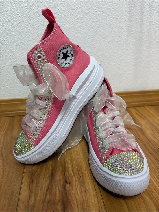 Converse Other - Converse Pink Crystal-Embellished Platform Sneakers hello kitty